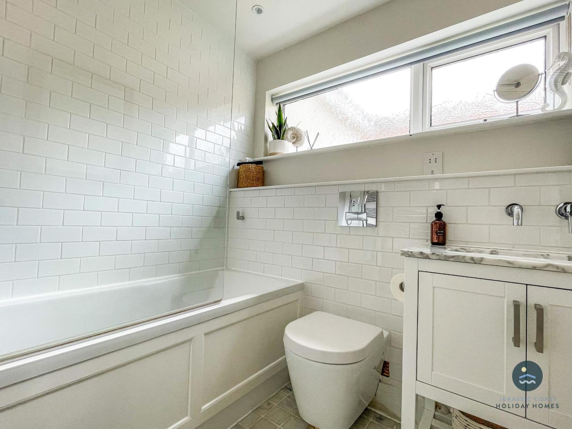 Seafeathers - Luxury Holiday Home With Sea Views Overcombe Buitenkant foto