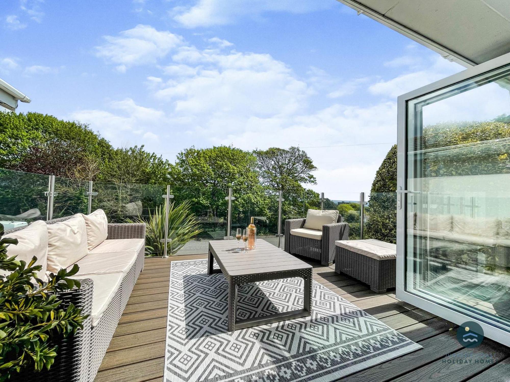Seafeathers - Luxury Holiday Home With Sea Views Overcombe Buitenkant foto